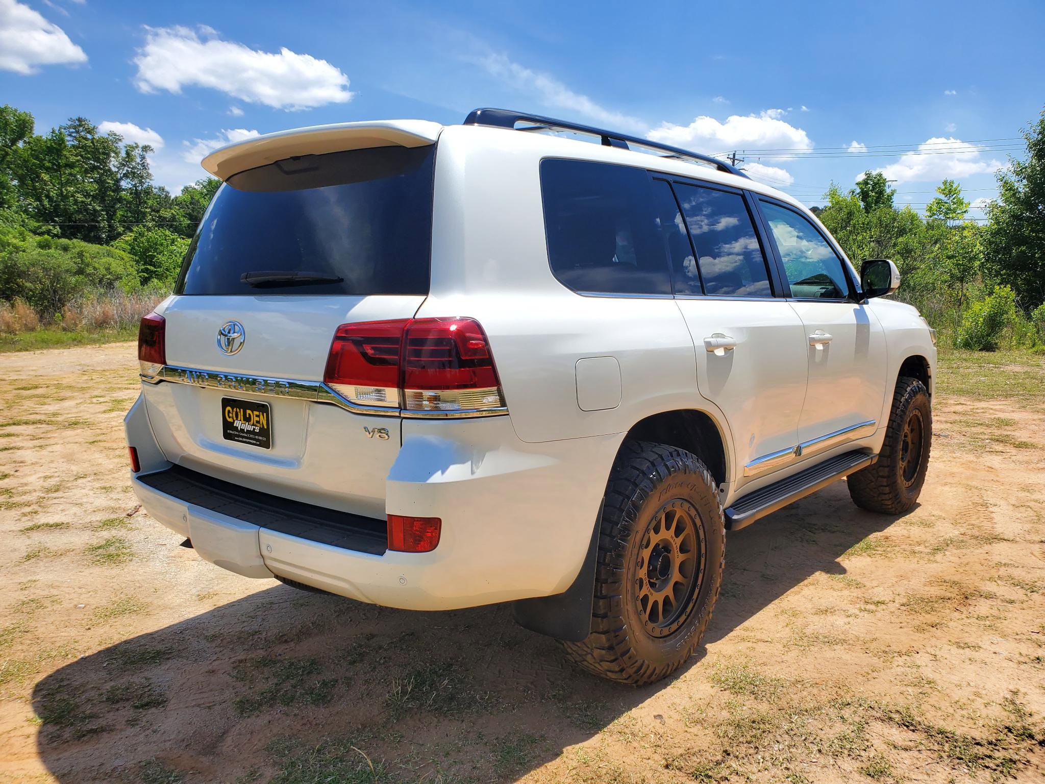 Used 2019 Toyota Land Cruiser w/ Preferred Accessory Package AWD/4WD image 10