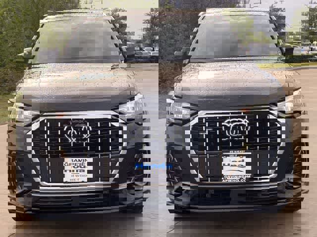 Used 2020 Audi Q3 2.0T Premium w/ Convenience Package image 7