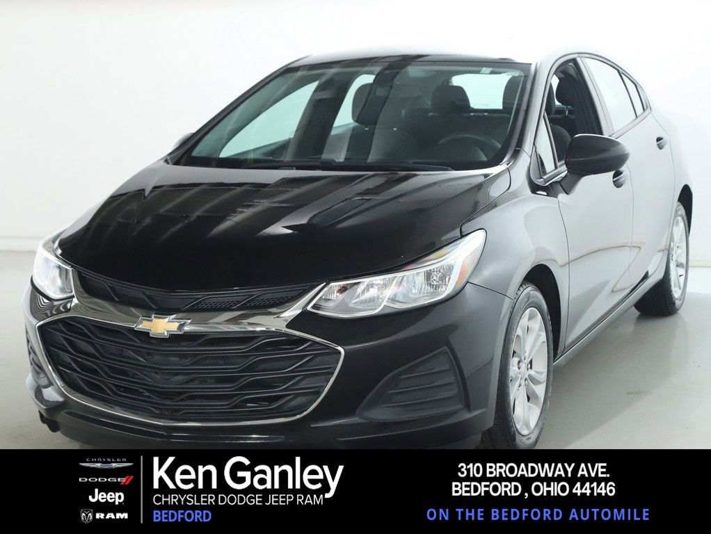 Used 2019 Chevrolet Cruze LS w/ LS Convenience Package image 1