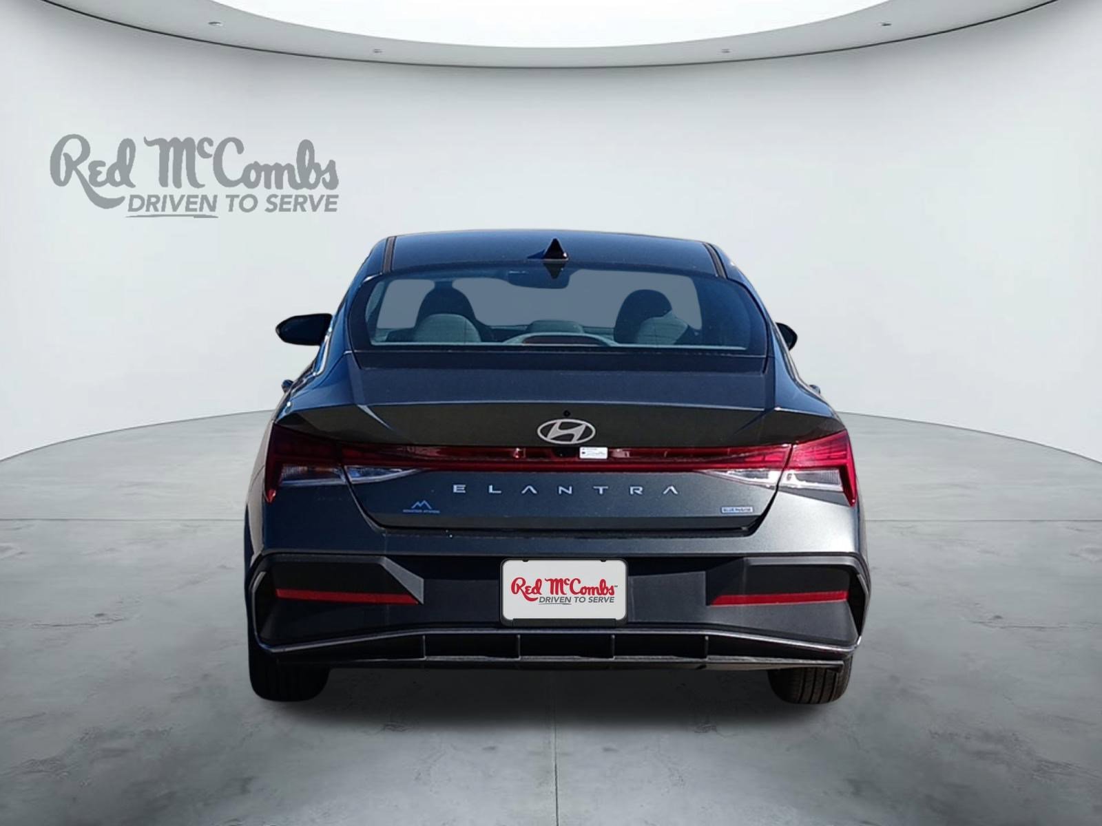 New 2025 Hyundai Elantra Blue image 4