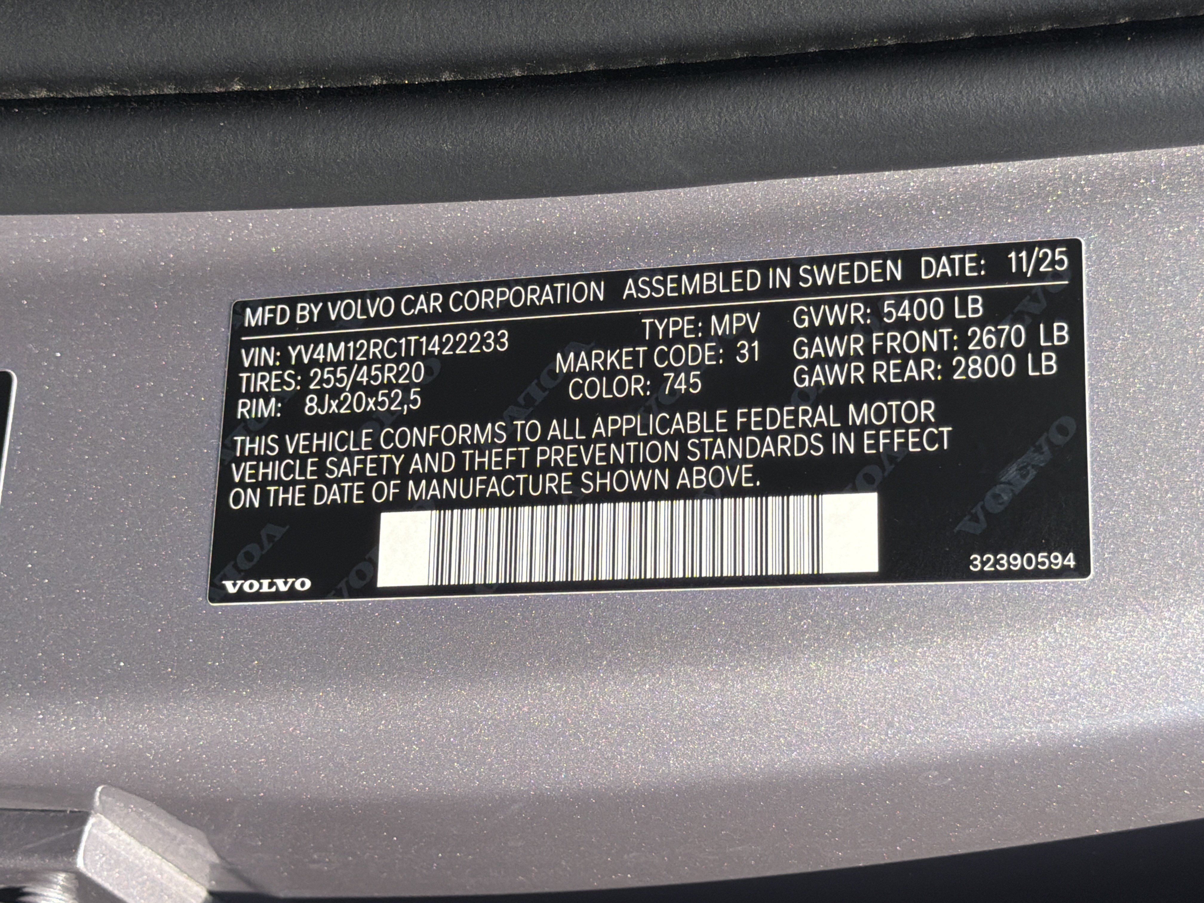 Certified 2026 Volvo XC60 B5 Plus AWD/4WD image 37