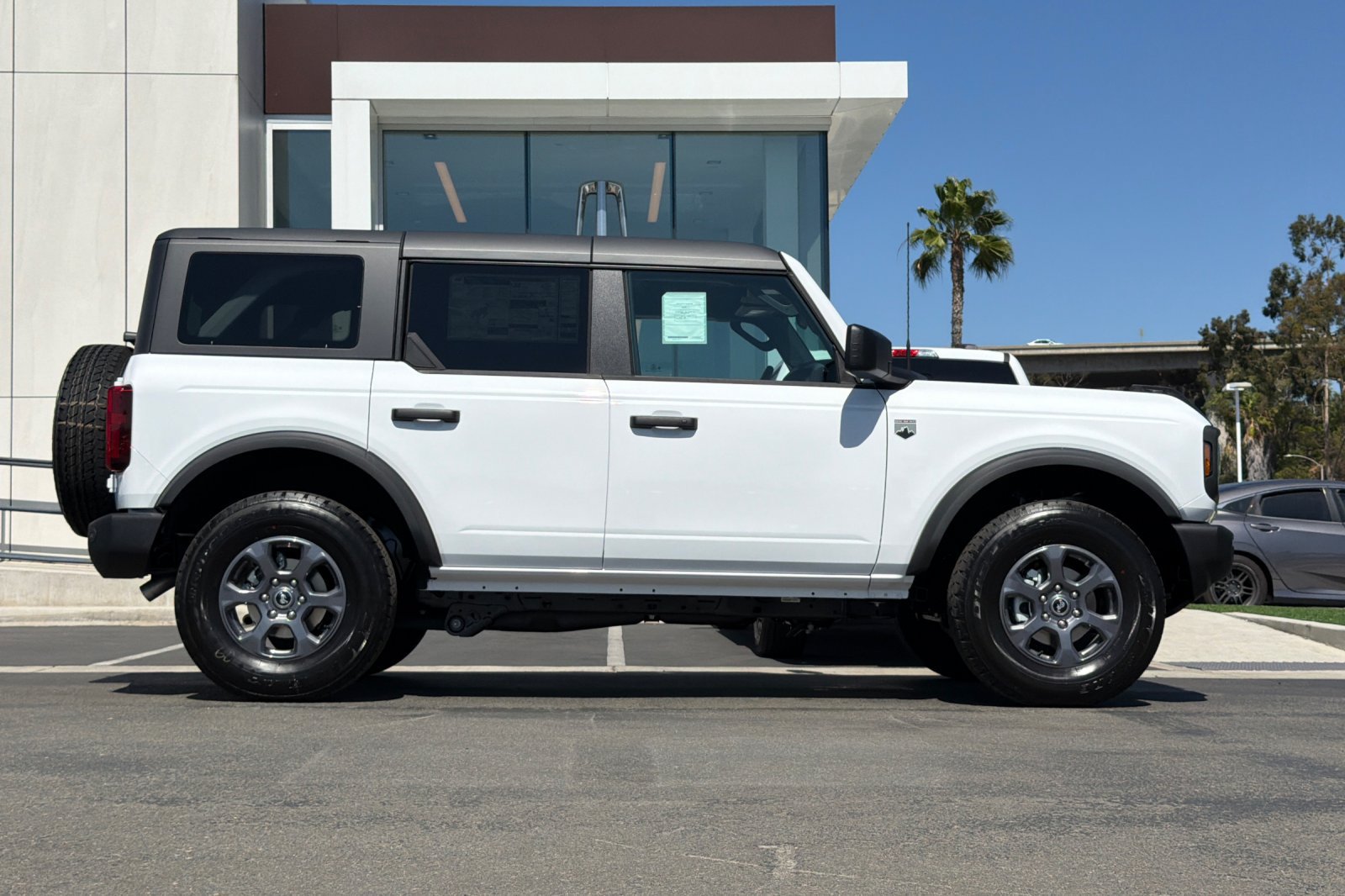 New 2026 Ford Bronco Big Bend AWD/4WD image 2