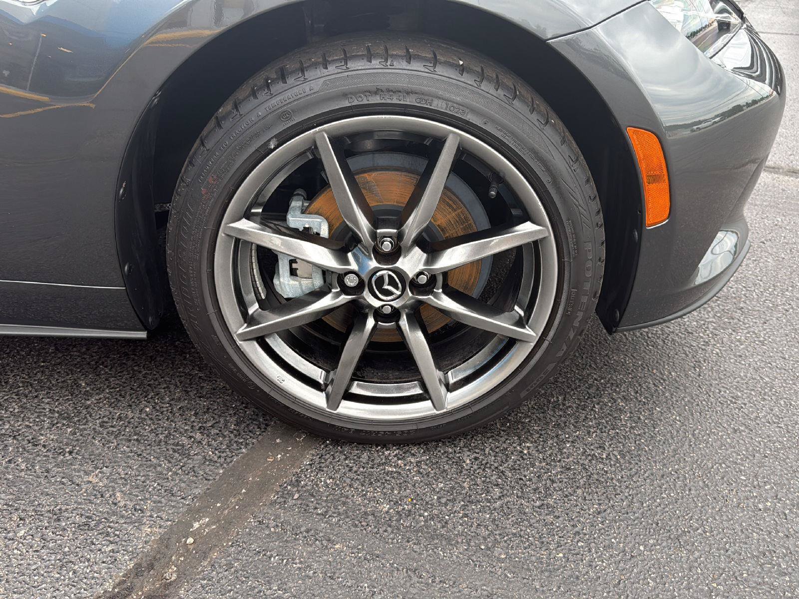 Used 2023 MAZDA MX-5 Miata Grand Touring RWD image 25