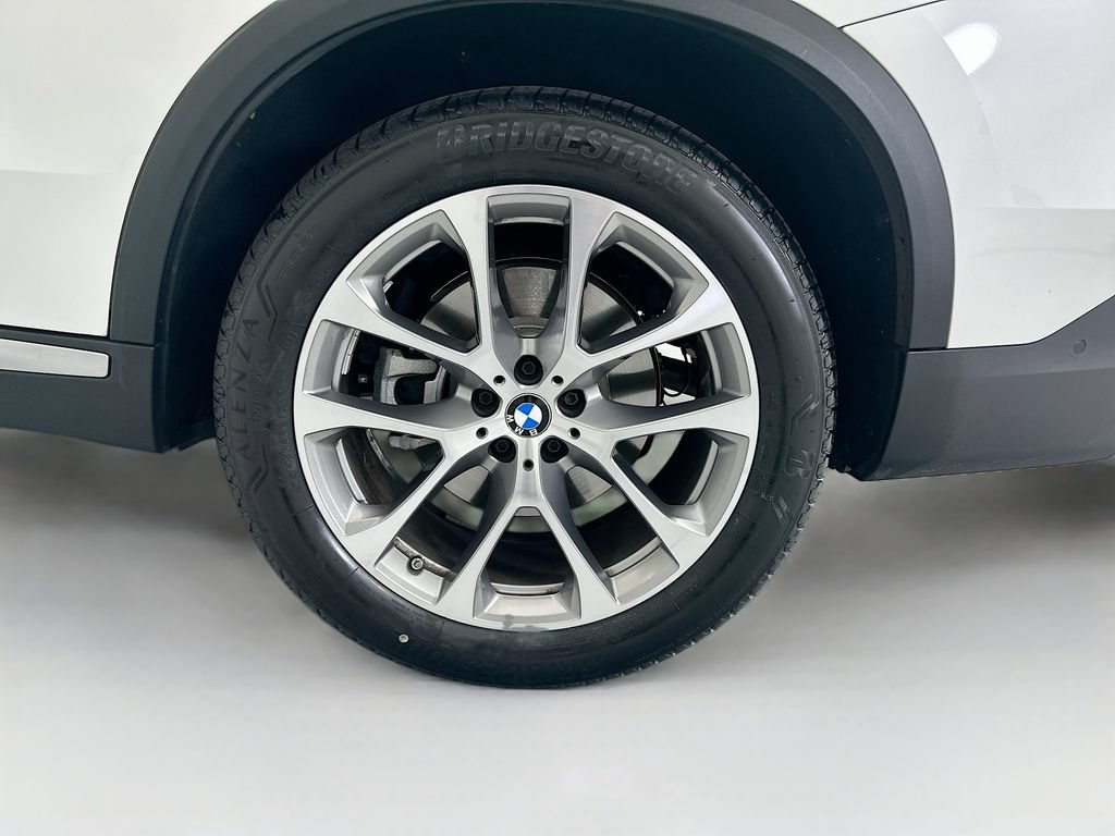 Certified 2024 BMW X5 xDrive40i w/ Premium Package AWD/4WD image 30