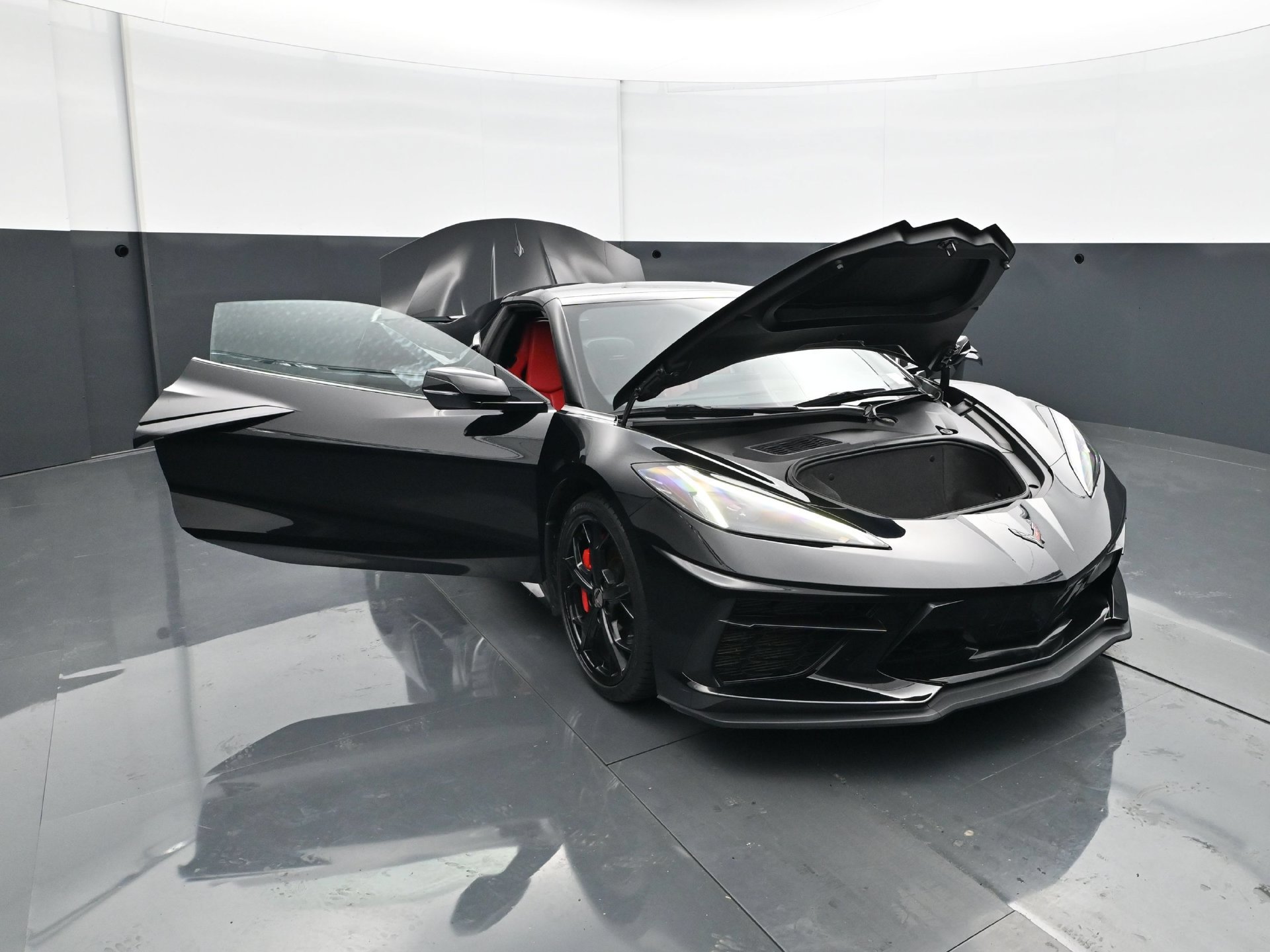 Used 2021 Chevrolet Corvette Stingray Convertible w/ Z51 Performance Package RWD image 58