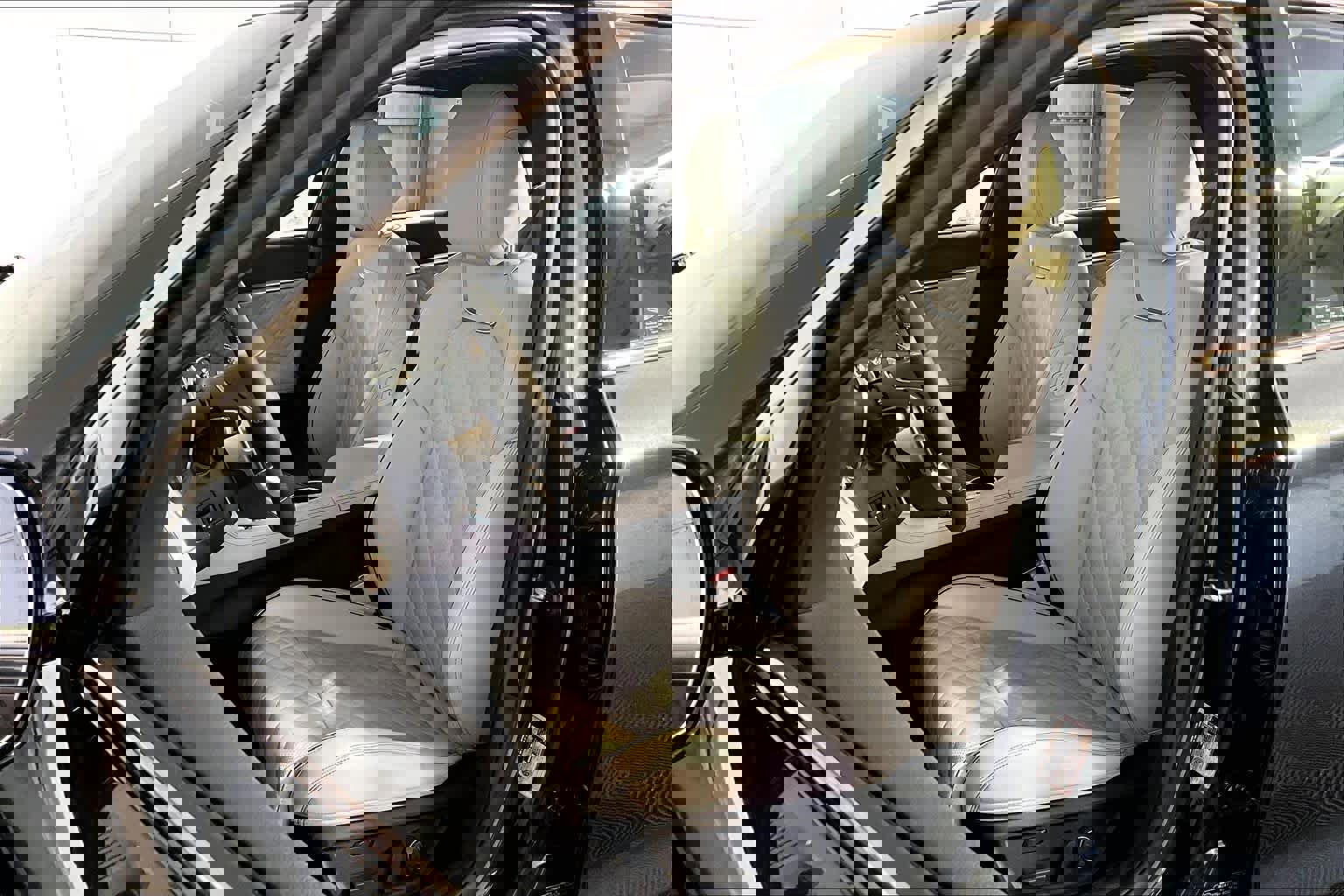 Used 2023 Genesis G70 3.3T w/ Sport Prestige Package image 9