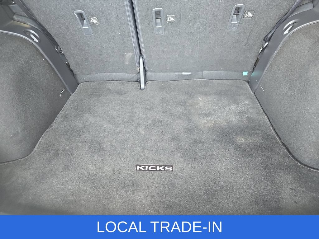 Used 2023 Nissan Kicks SV FWD image 16