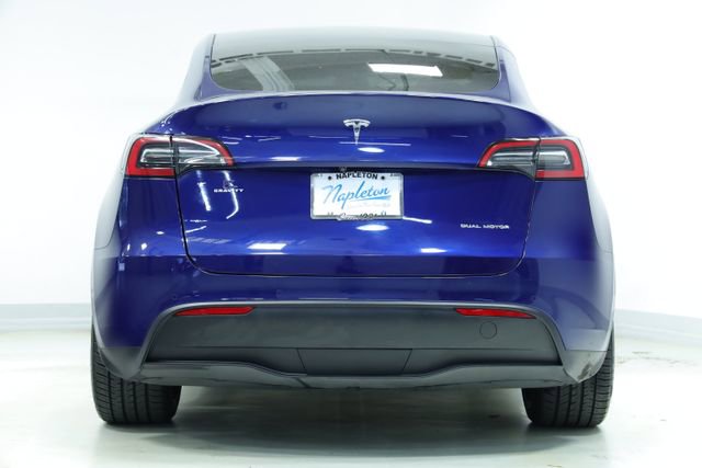 Used 2022 Tesla Model Y Performance image 7