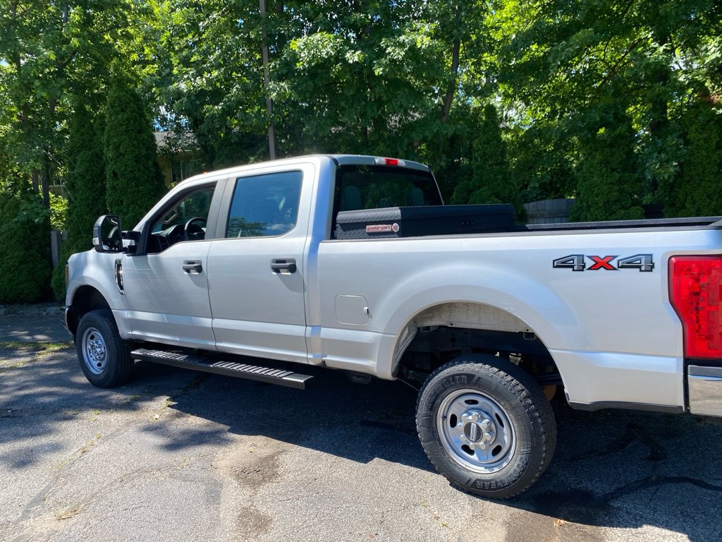Used 2018 Ford F250 XL w/ Power Equipment Group AWD/4WD image 3