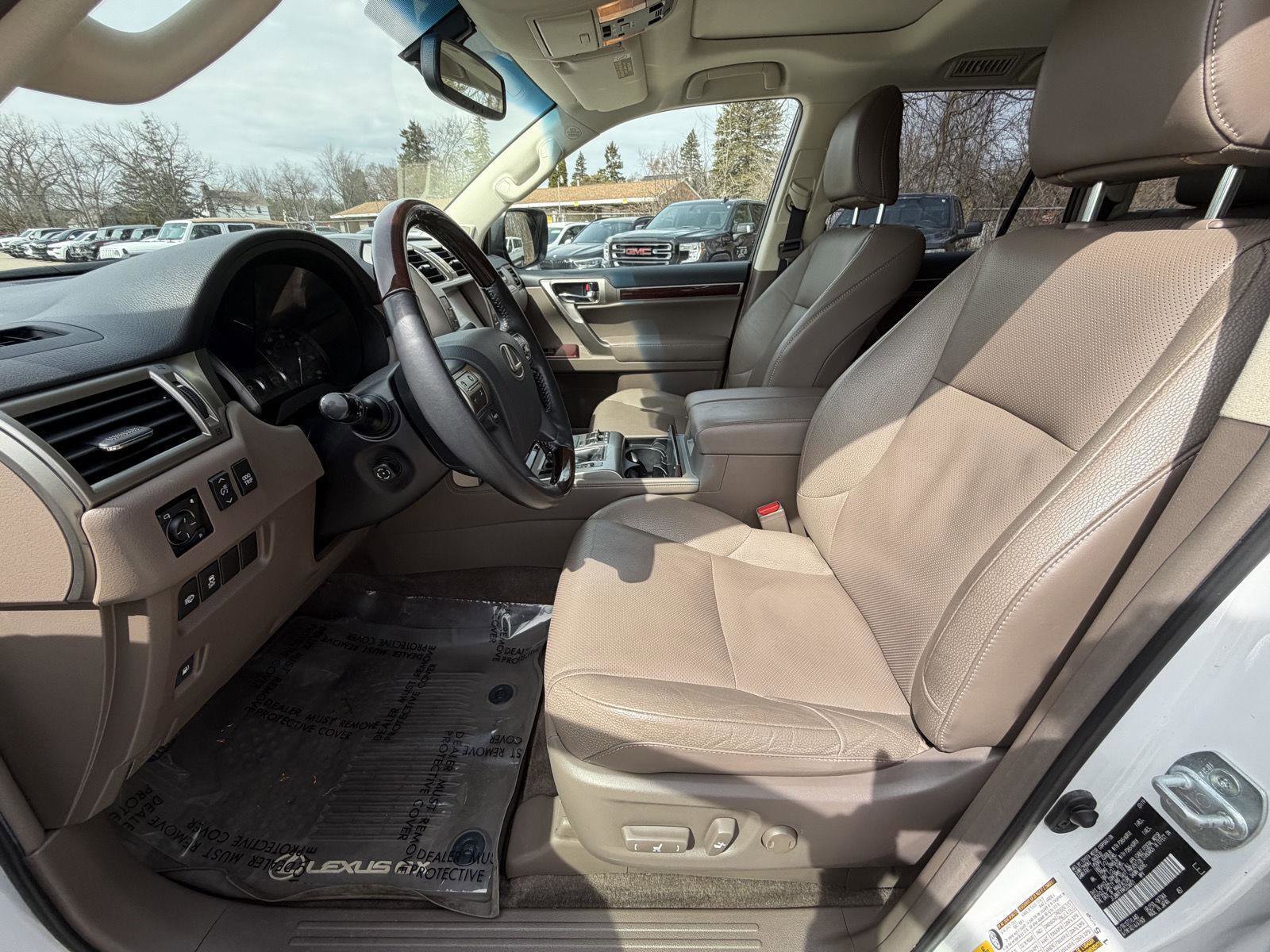 Used 2019 Lexus GX 460 Premium image 15