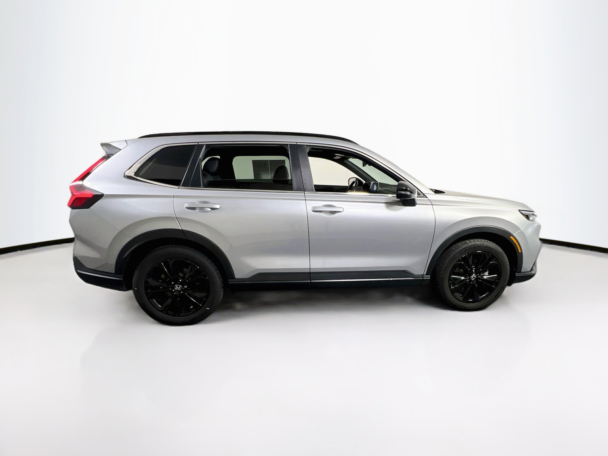 Used 2023 Honda CR-V Sport Touring image 4
