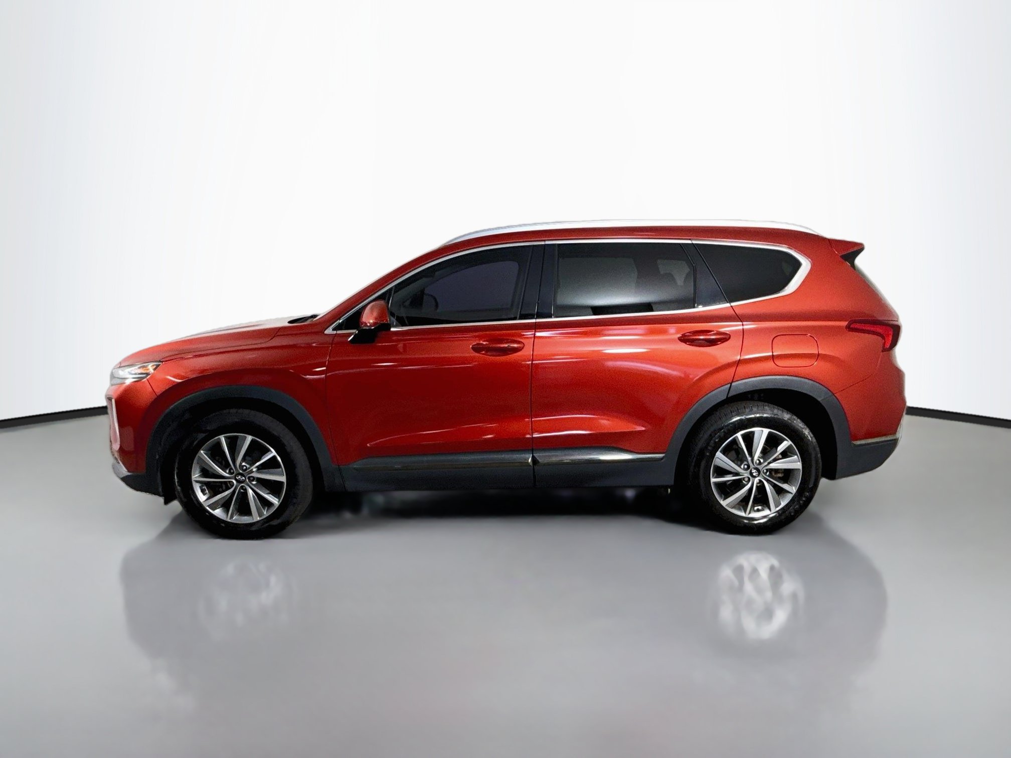 Used 2019 Hyundai Santa Fe SEL FWD image 6