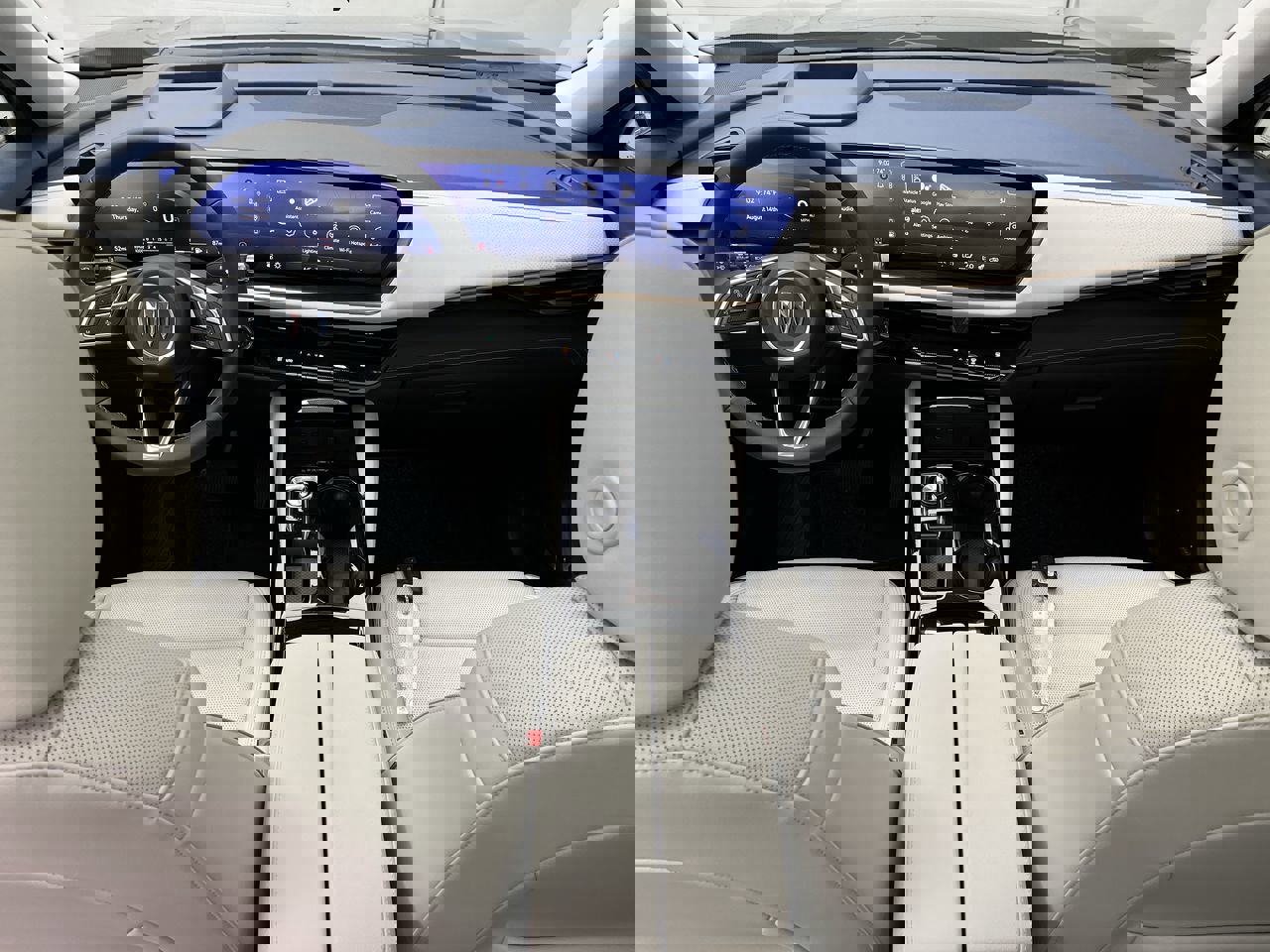 Certified 2024 Buick Envision Avenir image 4