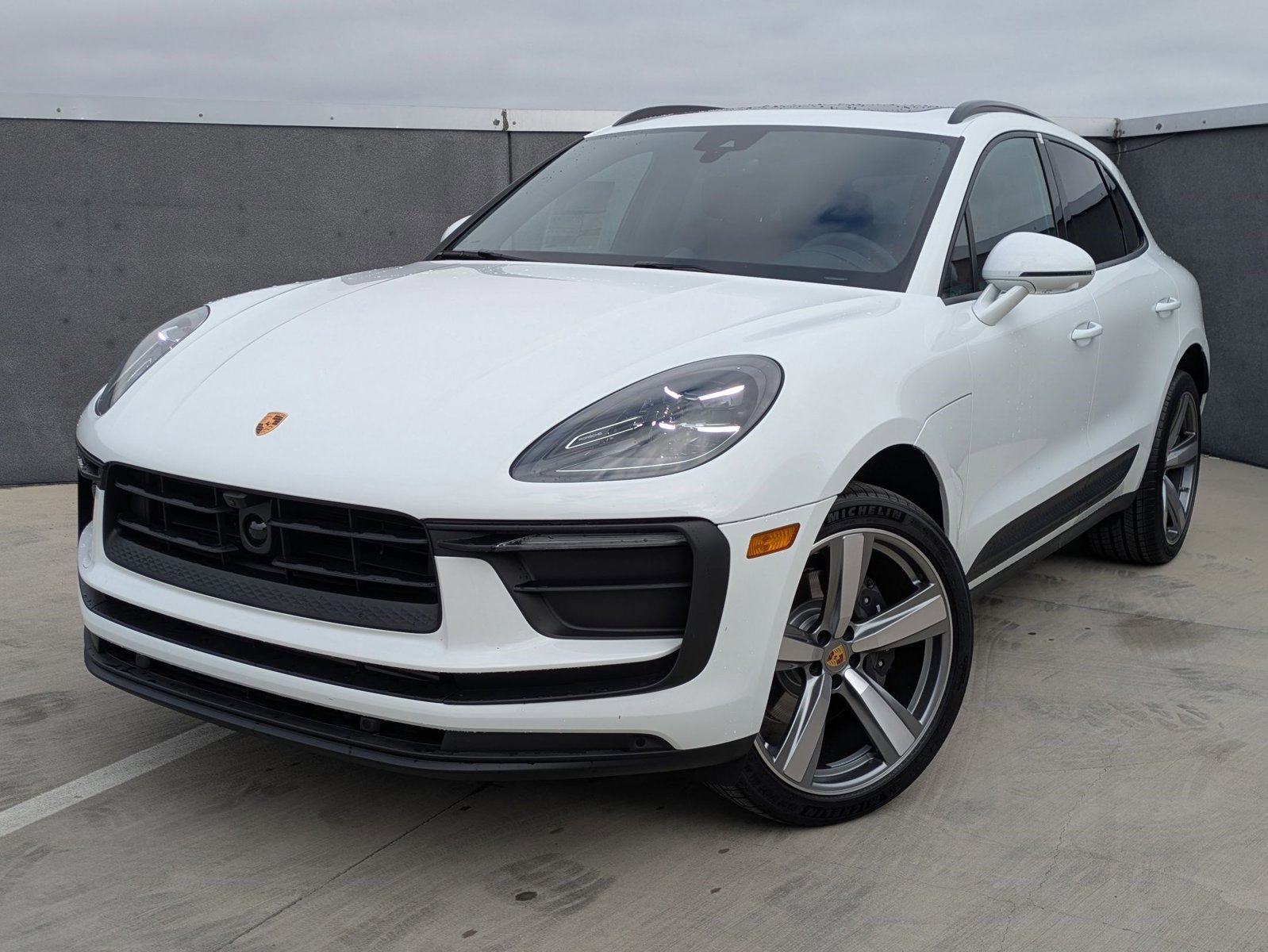 Used 2025 Porsche Macan
