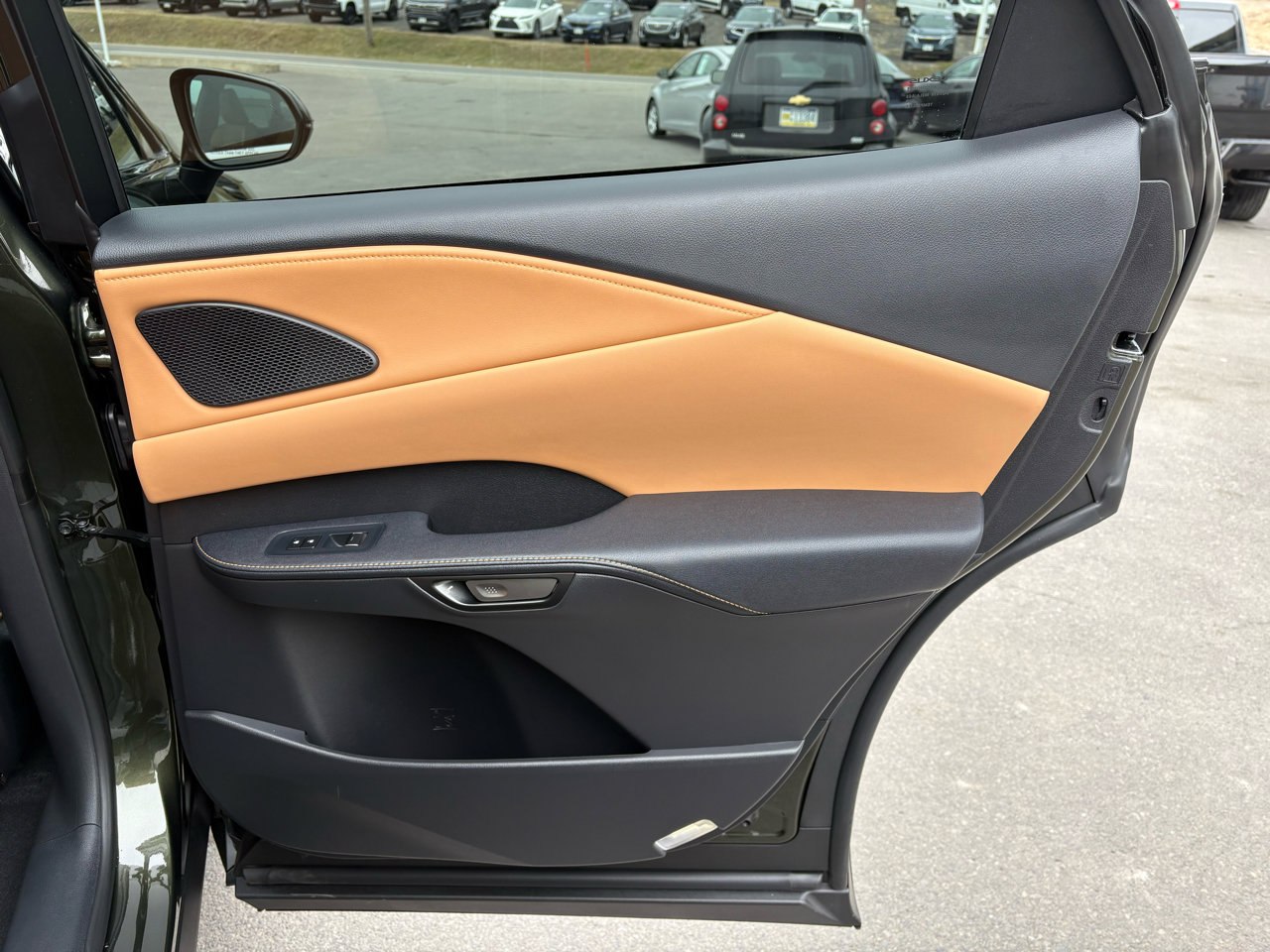 Used 2025 Lexus RX 350 AWD image 25