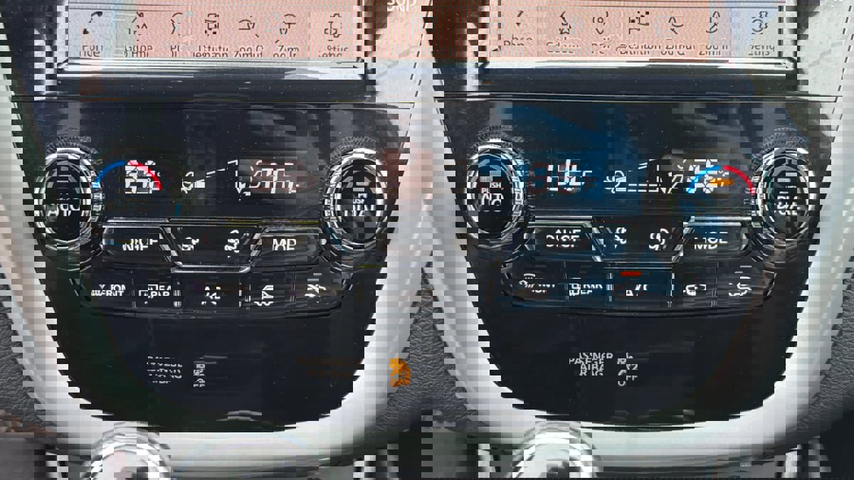 Used 2020 Nissan Murano SL image 36