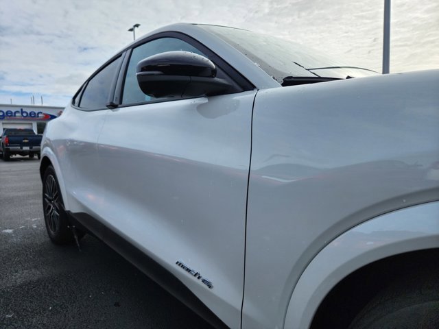 New 2025 Ford Mustang Mach-E Premium AWD/4WD image 34