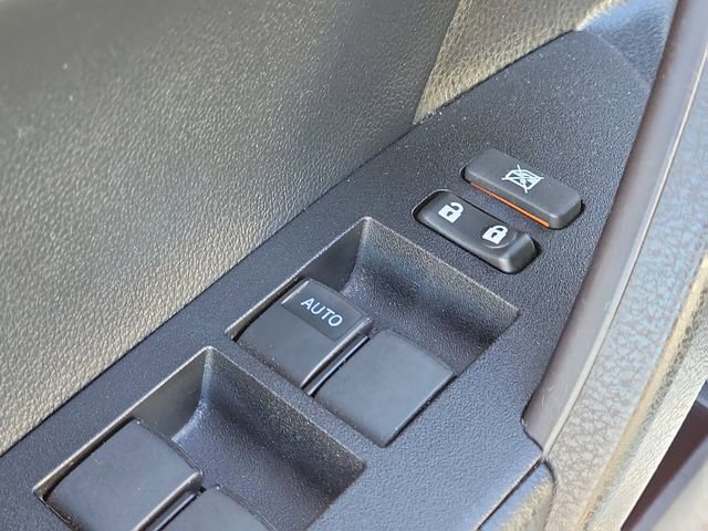 Used 2019 Toyota Corolla SE FWD image 17