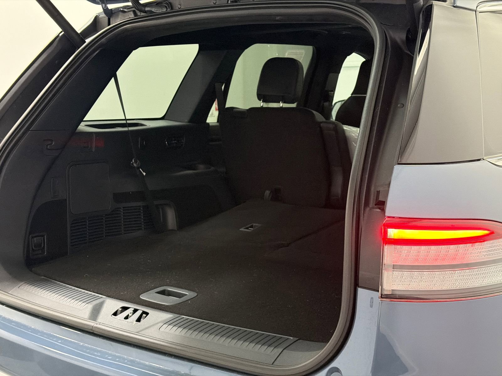 New 2026 Lincoln Aviator Black Label w/ Dynamic Handling Package image 8