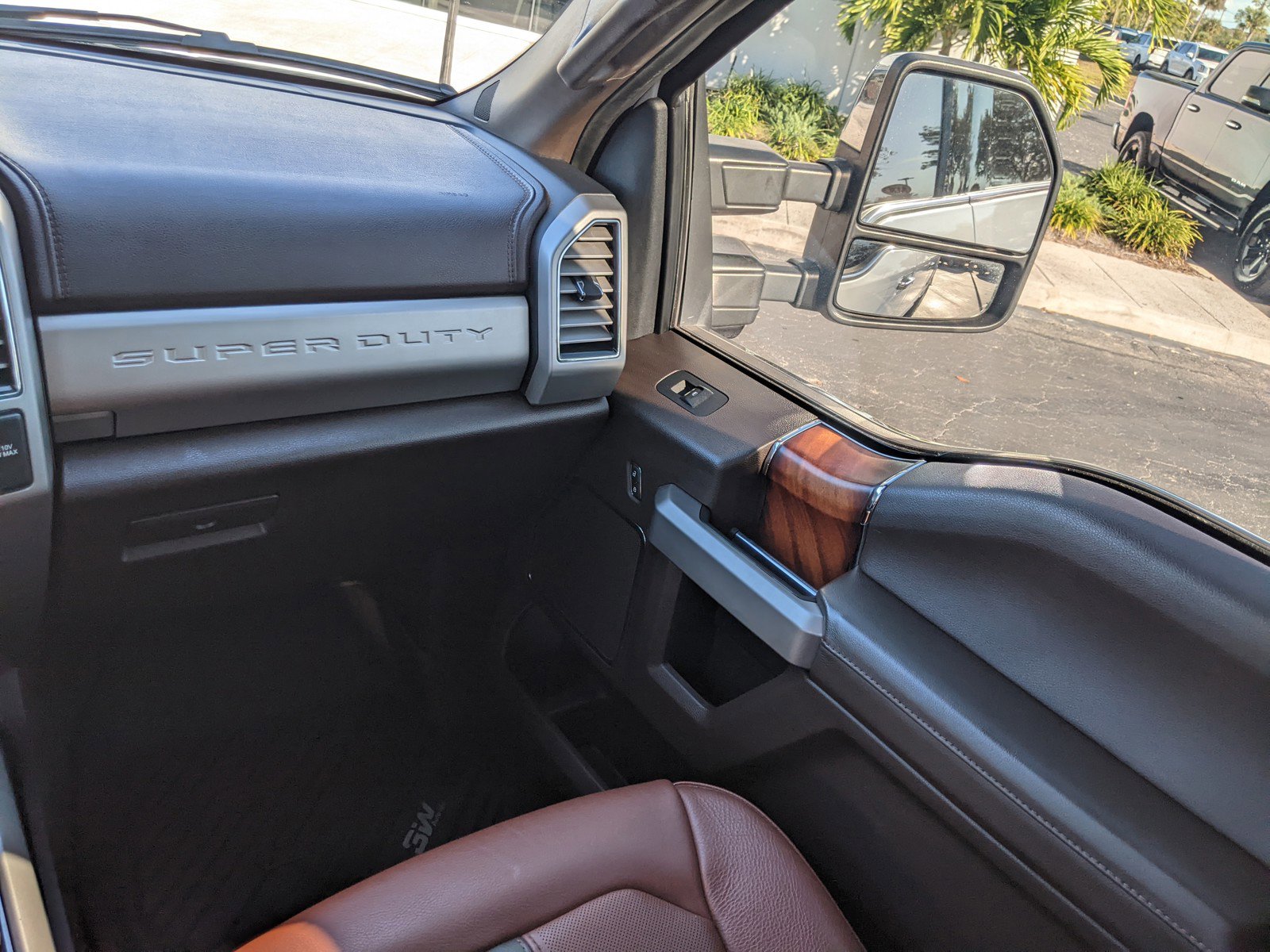 Used 2021 Ford F250 King Ranch w/ King Ranch Ultimate Package image 15