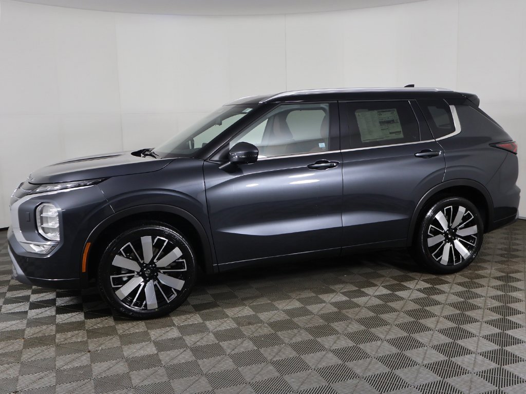 New 2025 Mitsubishi Outlander SEL image 22