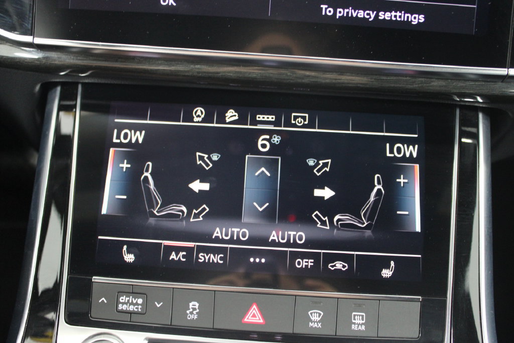 Used 2025 Audi Q7 3.0T Premium Plus AWD/4WD image 40