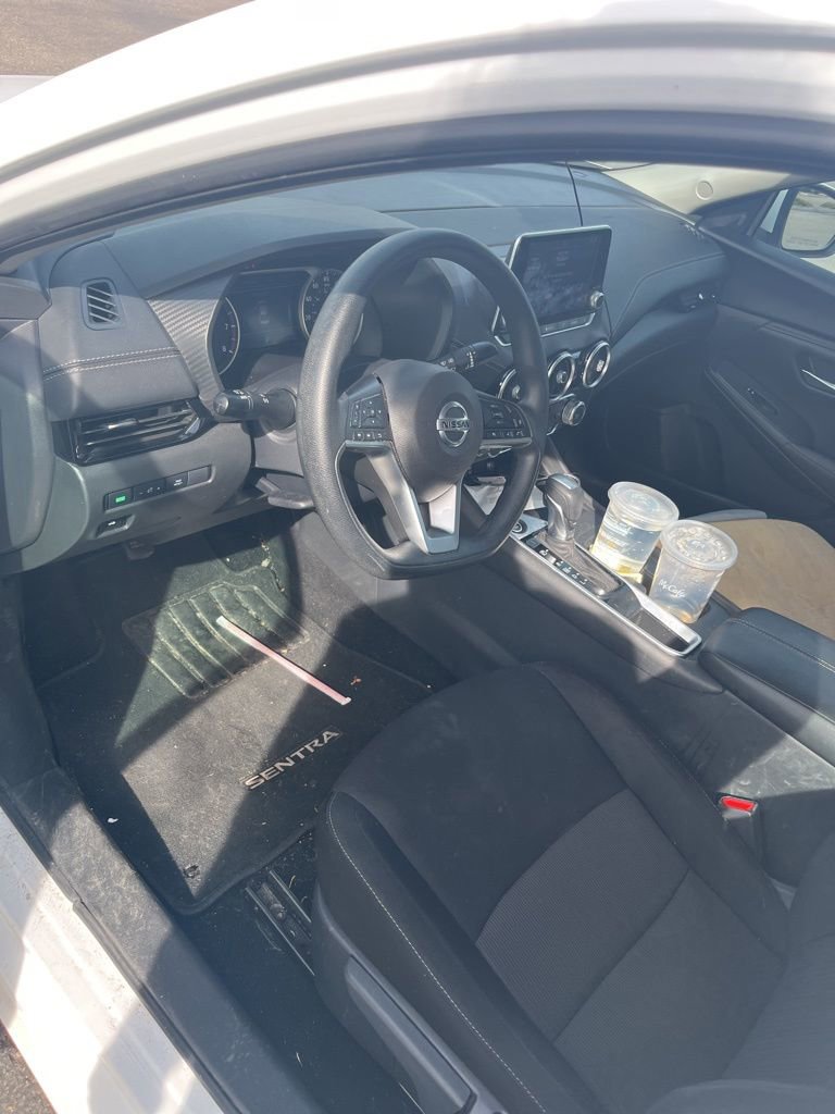 Used 2023 Nissan Sentra SV image 12
