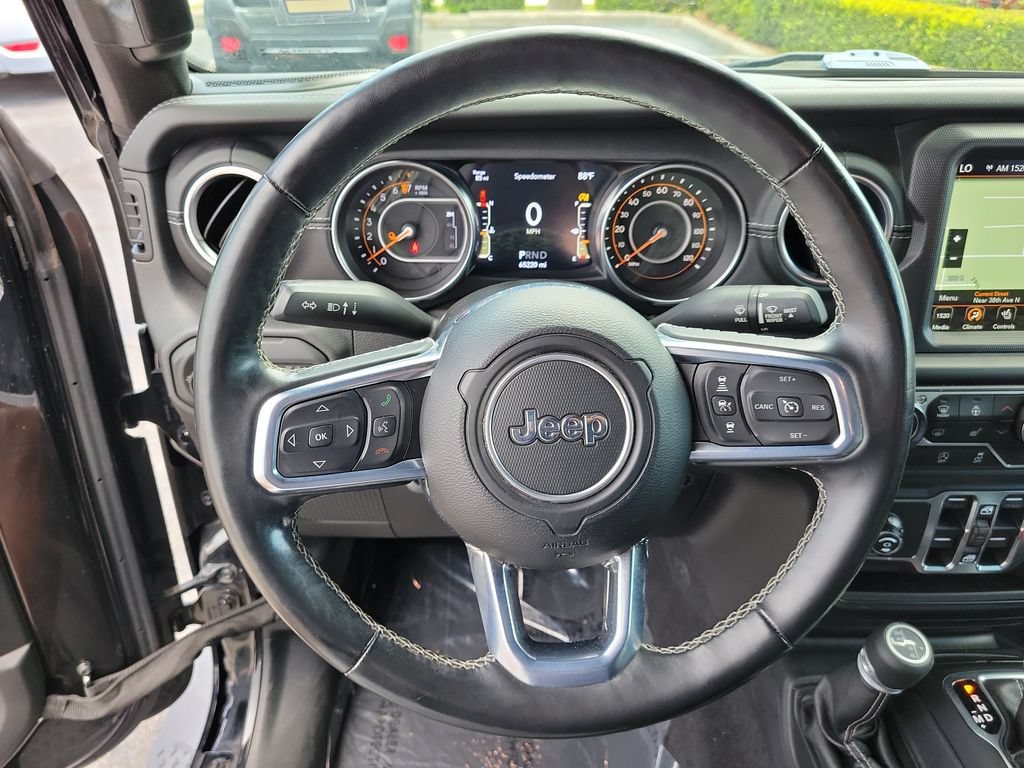 Used 2020 Jeep Gladiator Overland AWD/4WD image 27