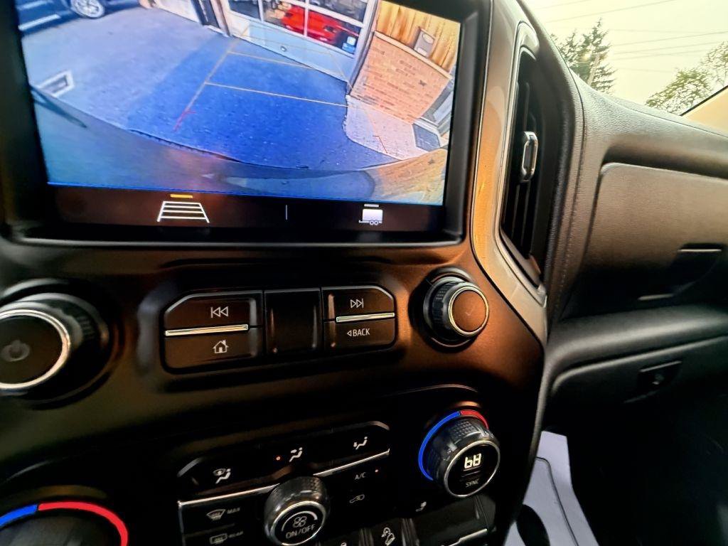 Used 2019 Chevrolet Silverado 1500 LT Trail Boss w/ Convenience Package AWD/4WD image 25
