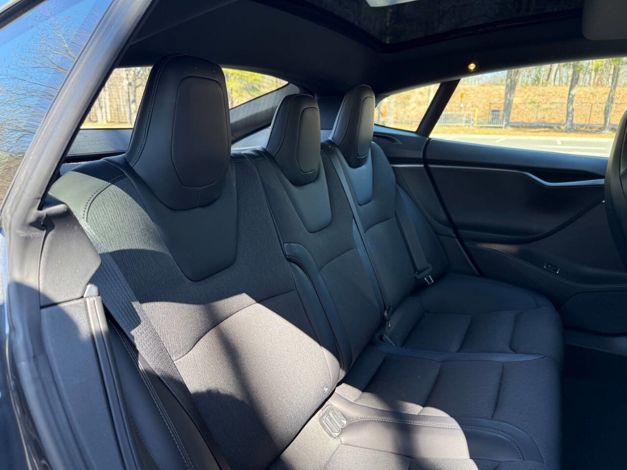 Used 2018 Tesla Model S 75D image 17