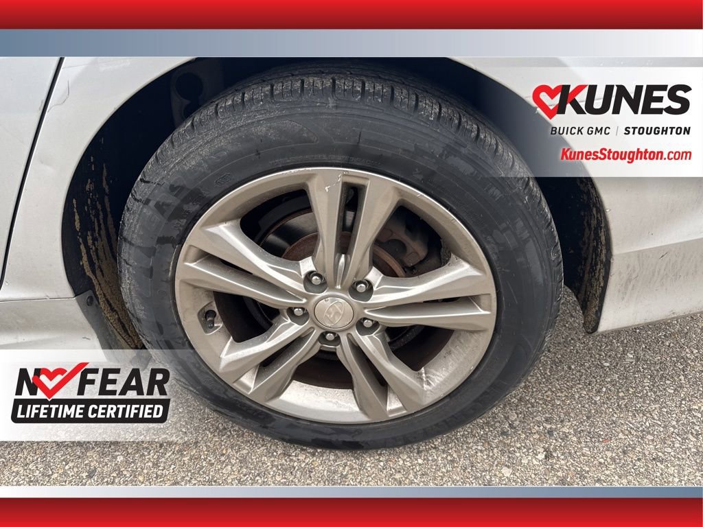 Used 2019 Hyundai Sonata Limited image 18