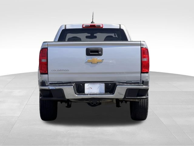 Used 2017 Chevrolet Colorado W/T w/ WT Convenience Package RWD image 4