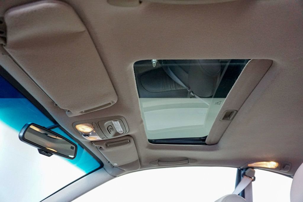 Used 1997 Buick Riviera Supercharged Coupe image 57