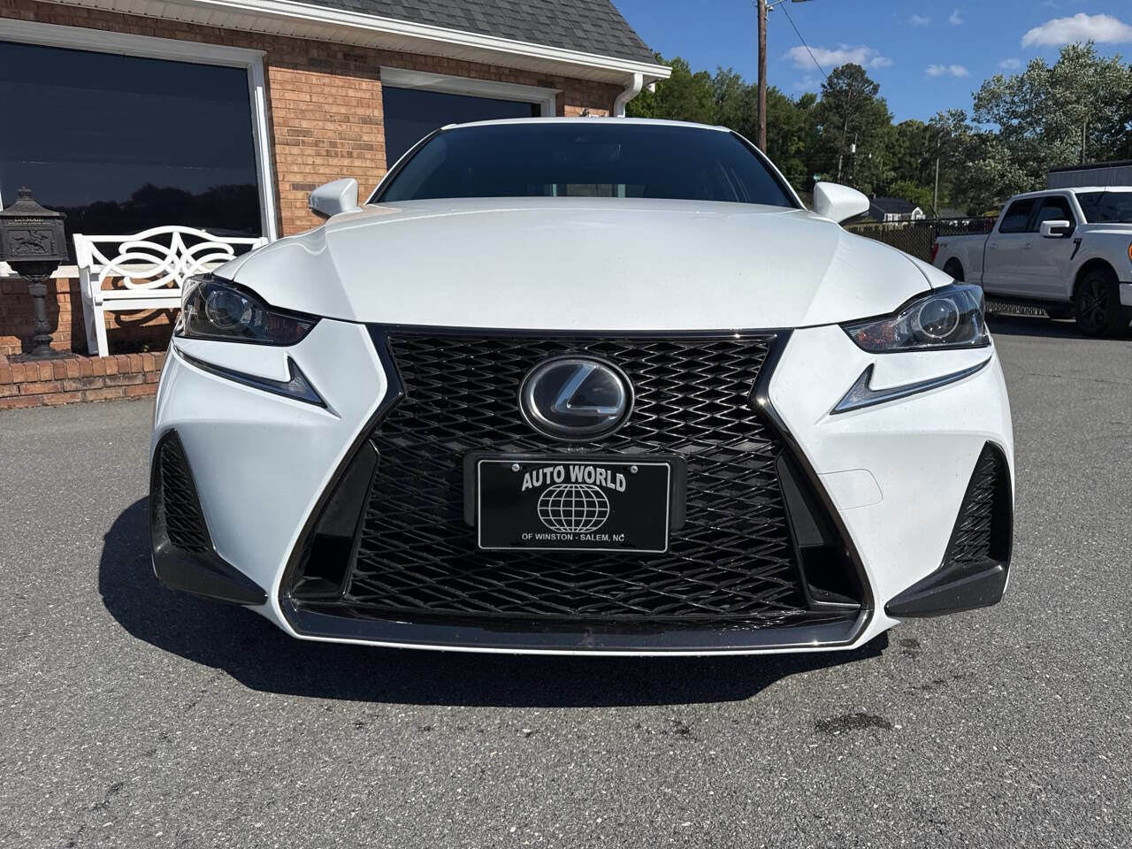 Used 2019 Lexus IS 350 F Sport w/ F Sport Package RWD image 4