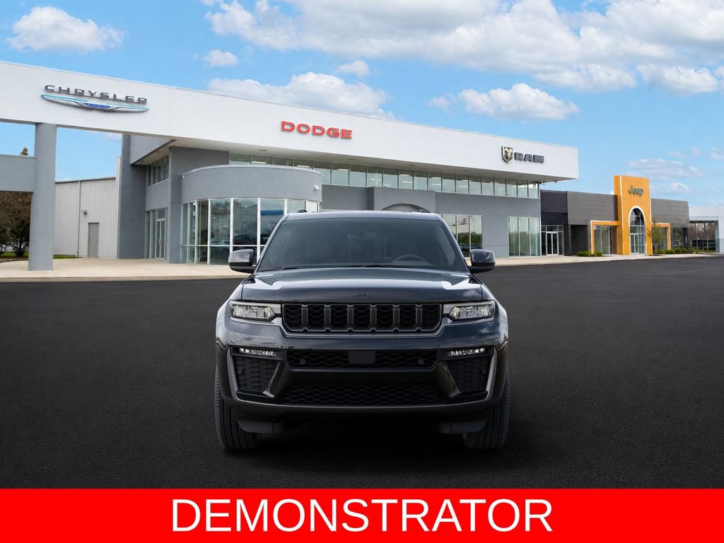 New 2026 Jeep Grand Cherokee Limited AWD/4WD image 6