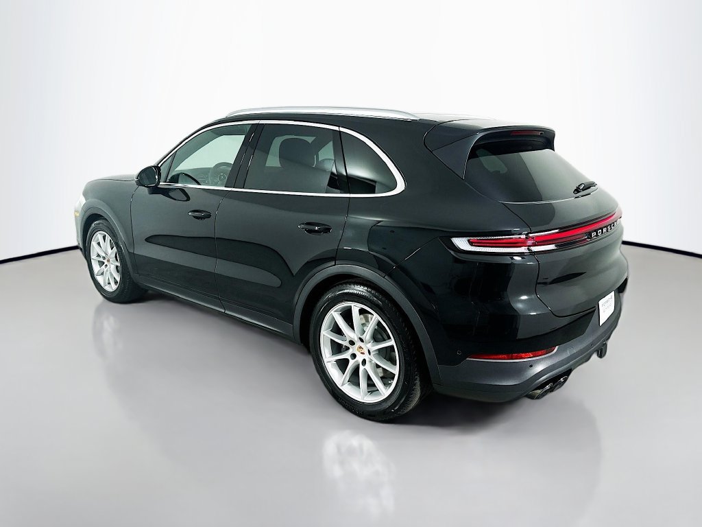 New 2026 Porsche Cayenne AWD/4WD image 3