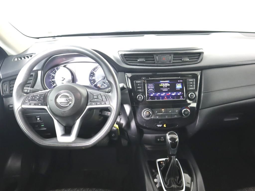 Used 2018 Nissan Rogue S image 21