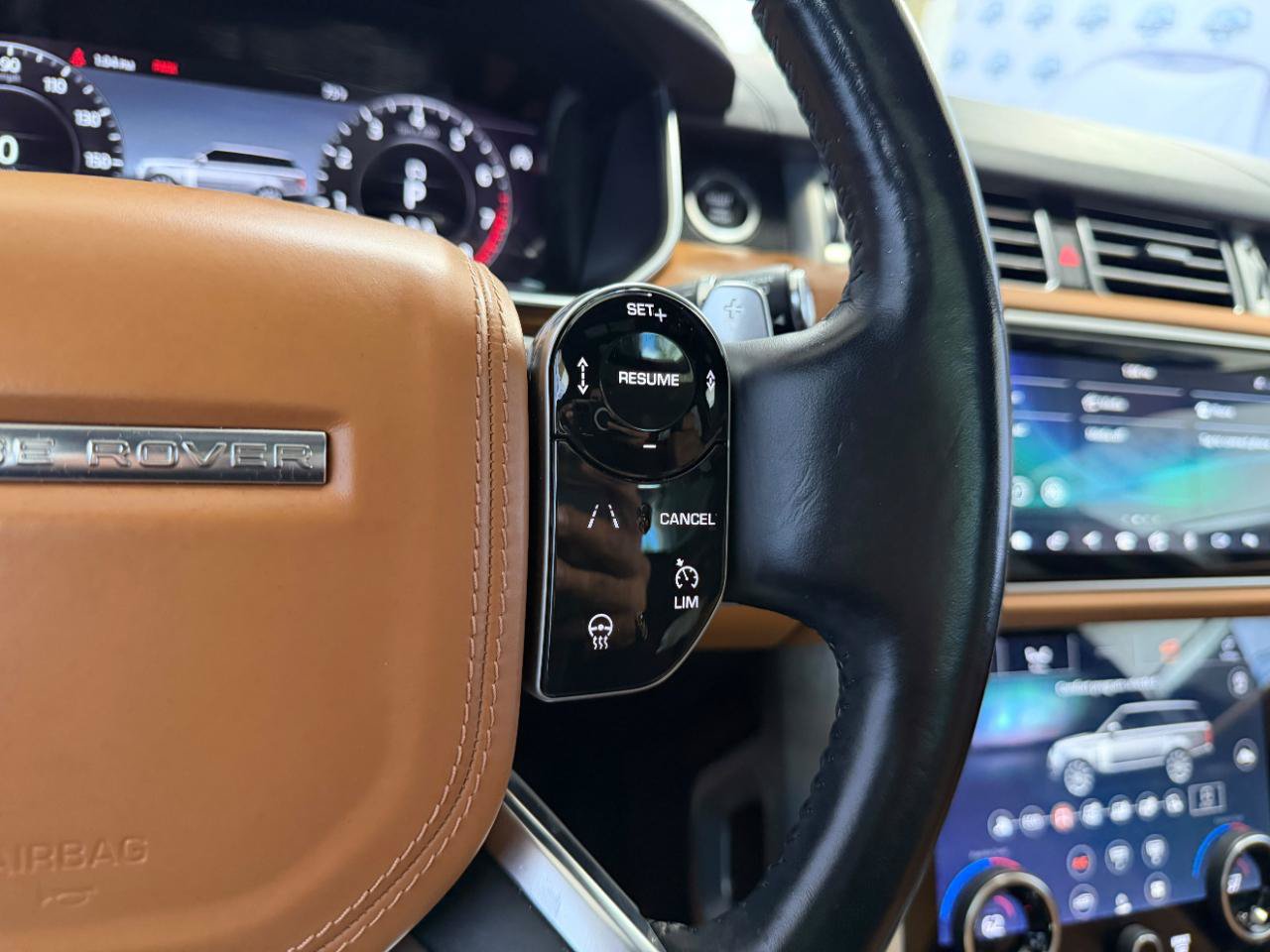 Used 2021 Land Rover Range Rover Autobiography AWD/4WD image 31