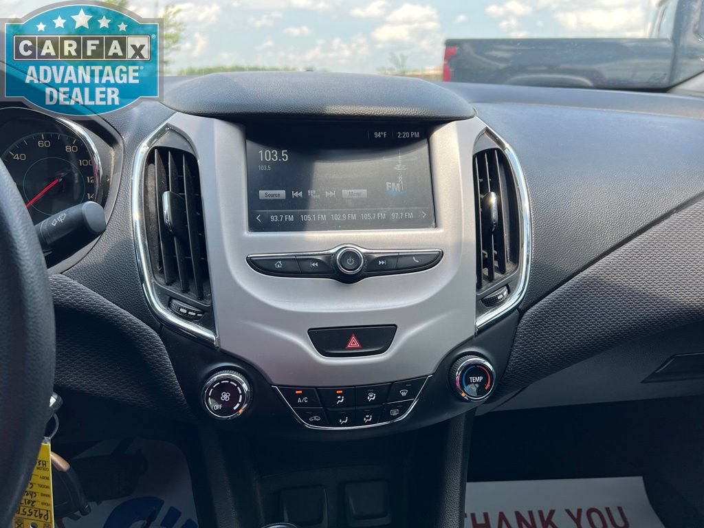 Used 2017 Chevrolet Cruze LS FWD image 11