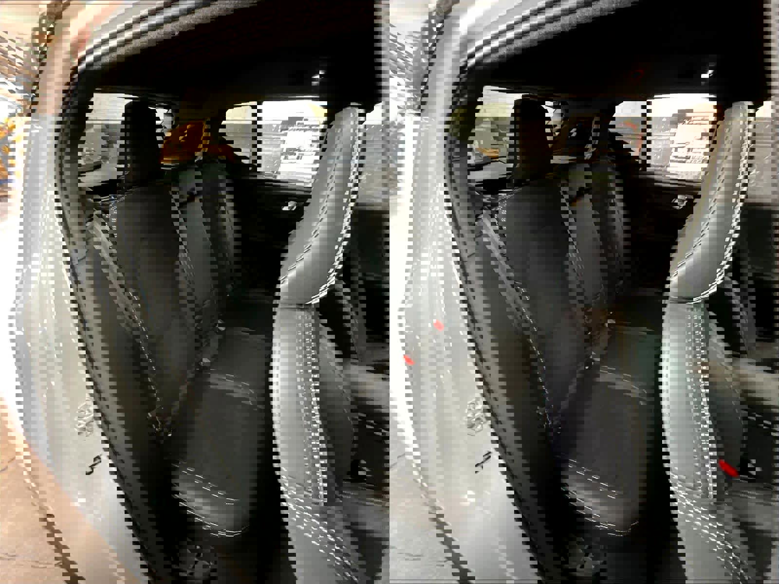 Used 2021 Volvo XC40 P8 Recharge image 28