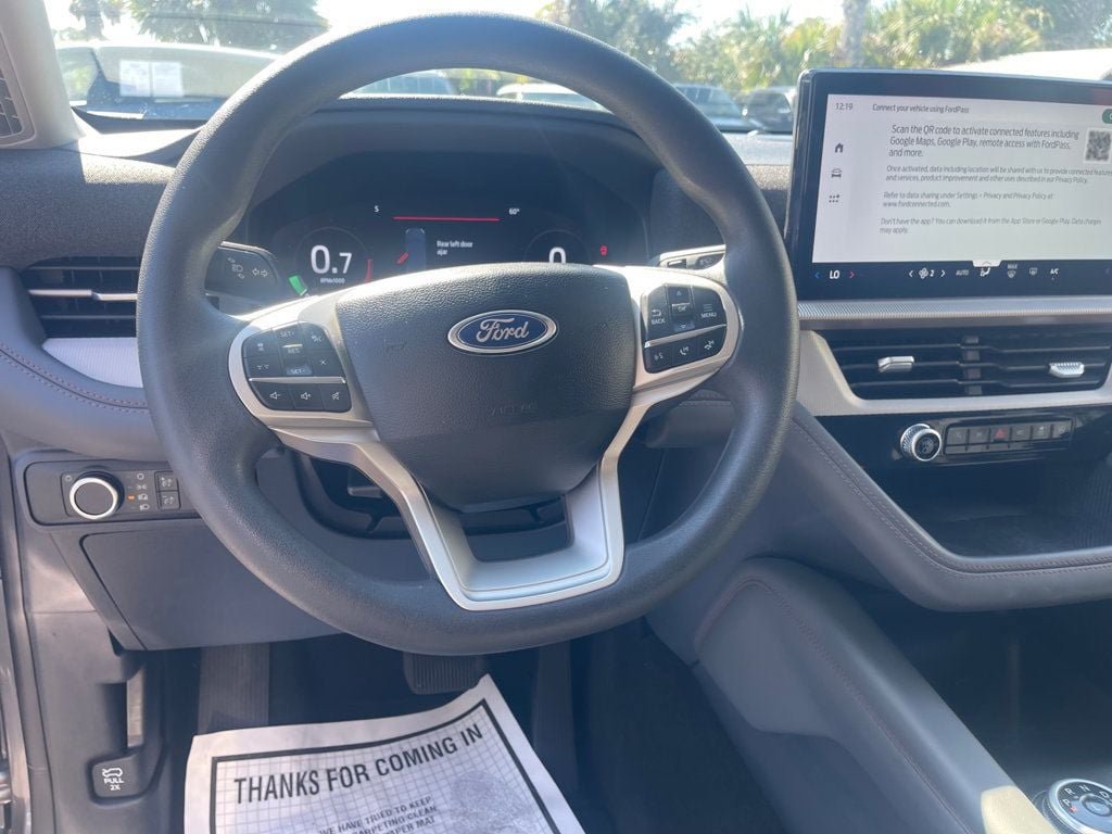 Used 2026 Ford Explorer Active RWD image 15