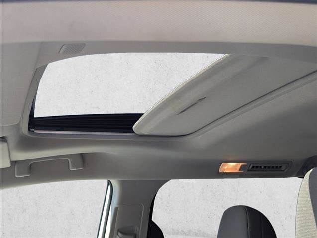 Used 2021 Toyota Sienna LE w/ LE Plus Package AWD/4WD image 13