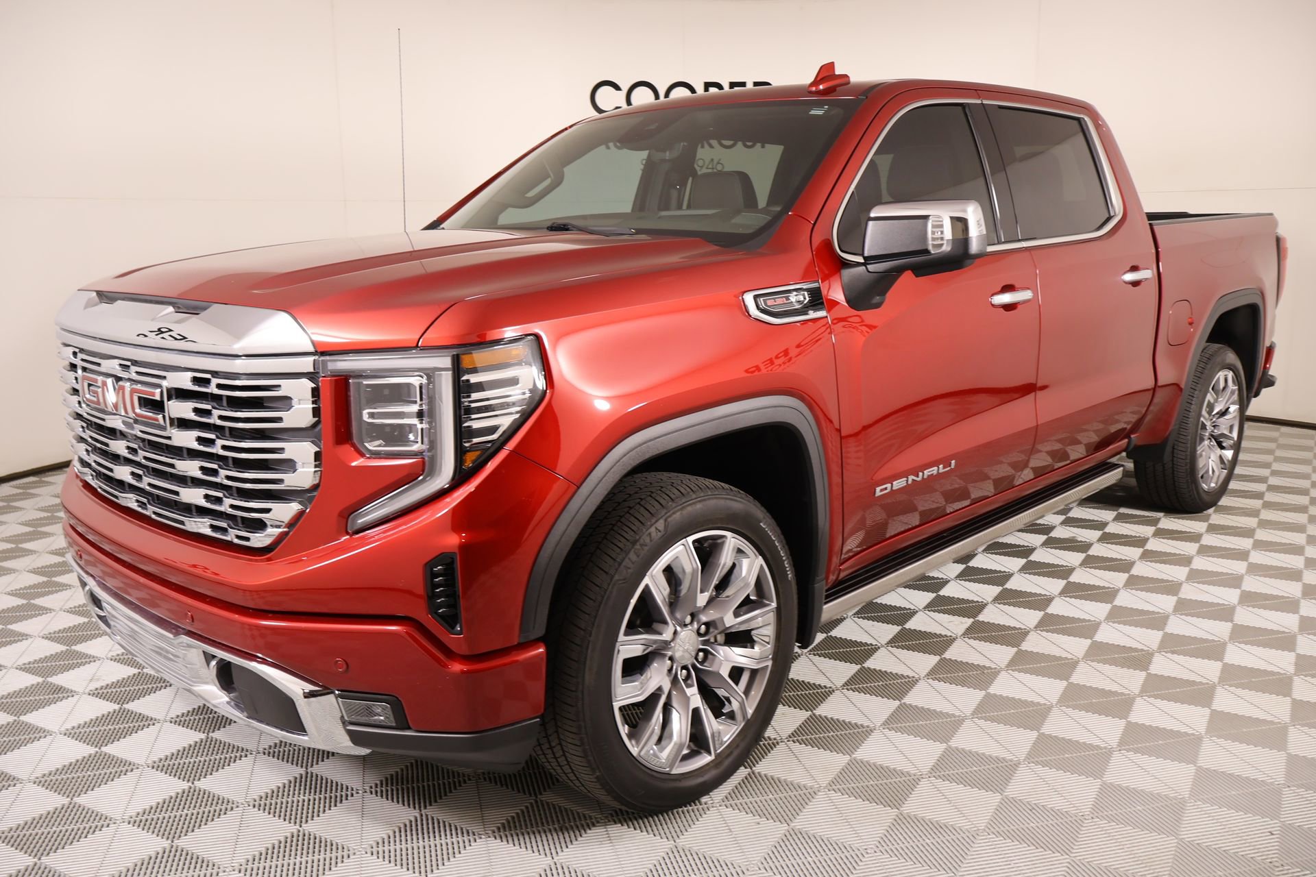 Used 2024 GMC Sierra 1500 Denali w/ Denali Reserve Package image 12