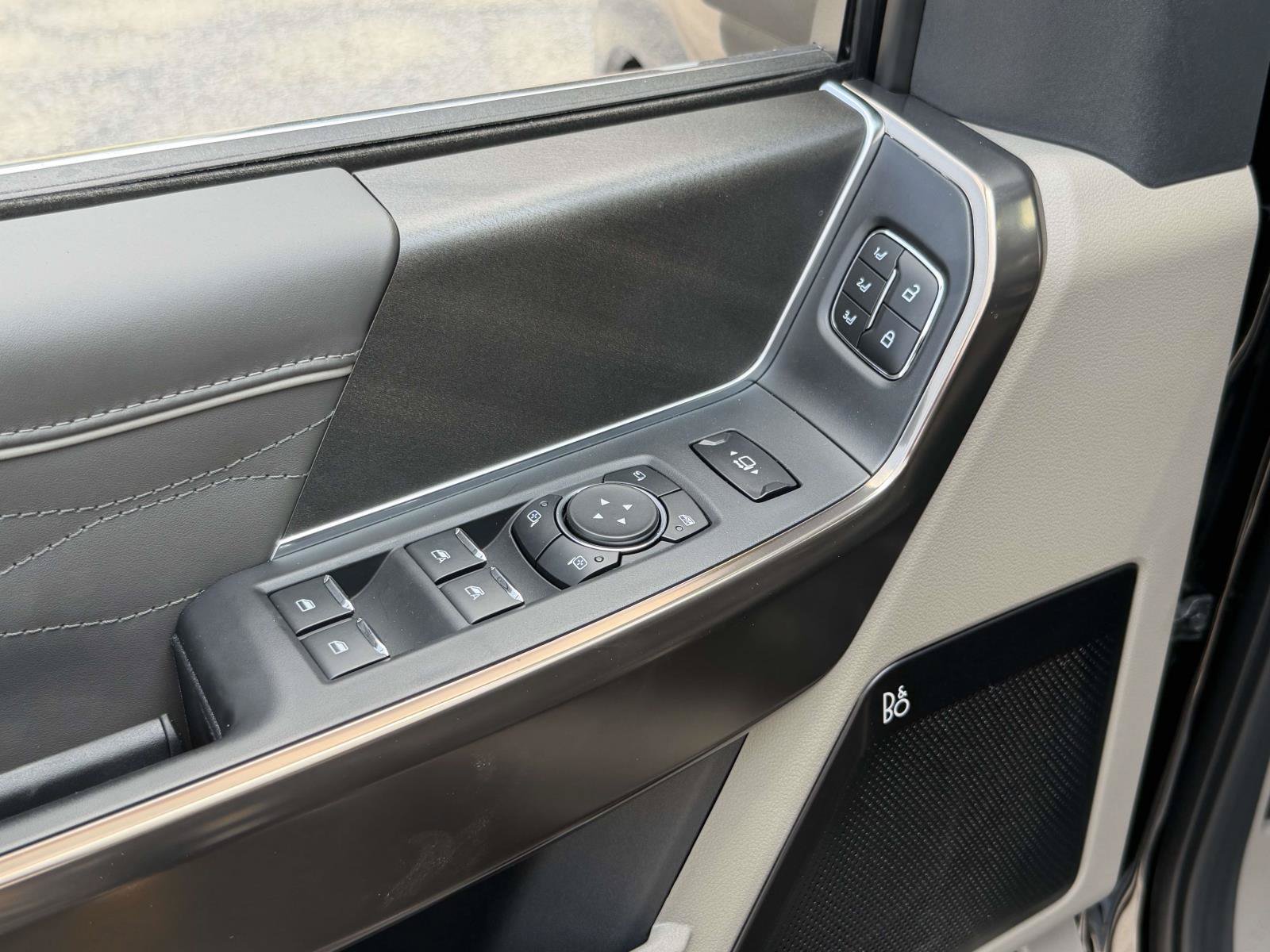 New 2026 Ford F350 Platinum w/ Platinum Plus Package AWD/4WD image 19