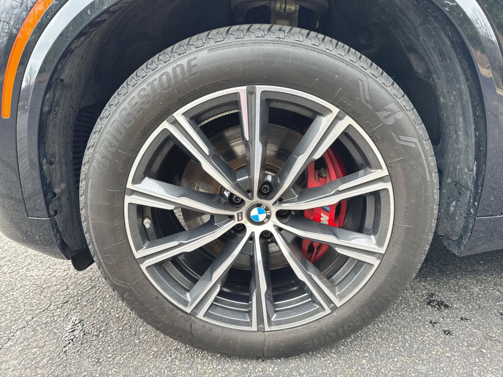 Used 2023 BMW X5 xDrive40i w/ M Sport Package image 7