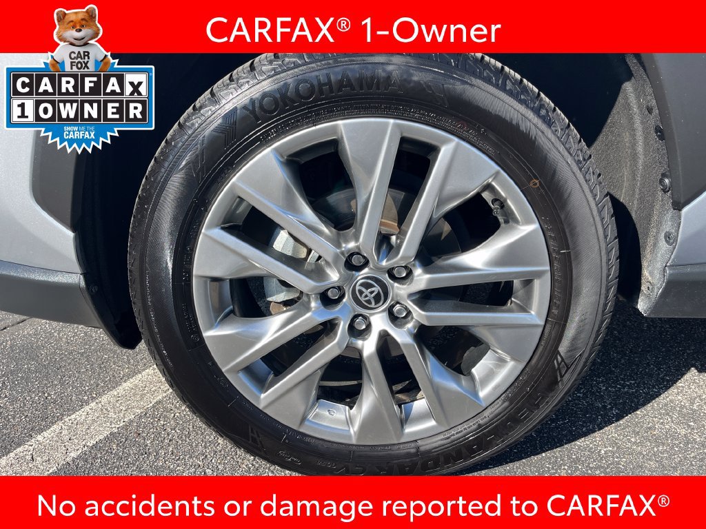 Certified 2022 Toyota RAV4 Limited AWD/4WD image 5