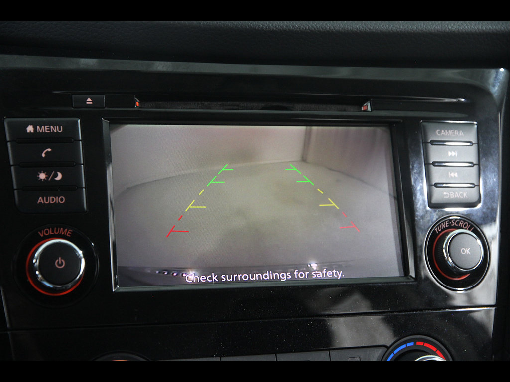 Used 2018 Nissan Rogue S AWD/4WD image 14
