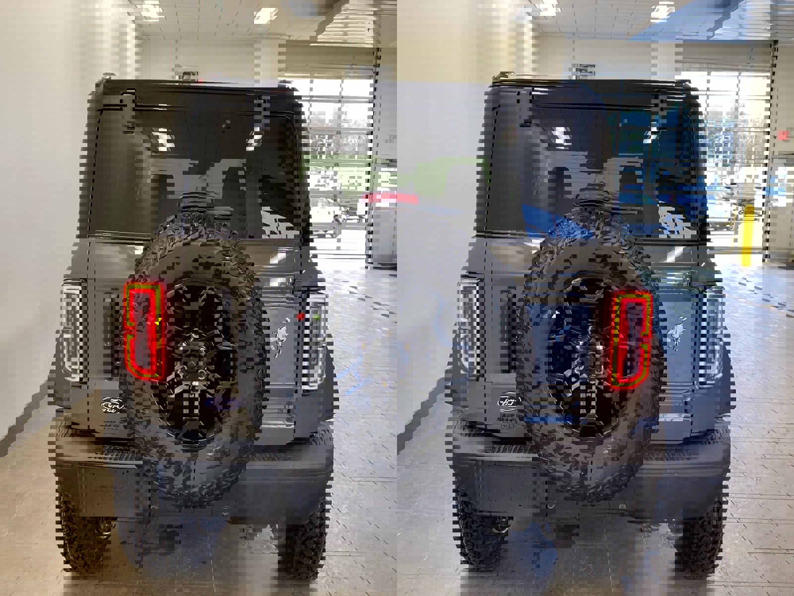 New 2026 Ford Bronco Badlands image 6