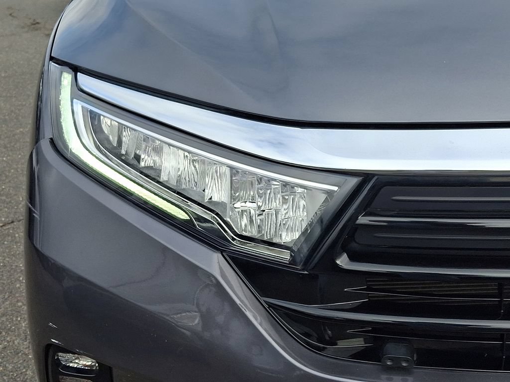 Used 2024 Honda Odyssey Touring image 9