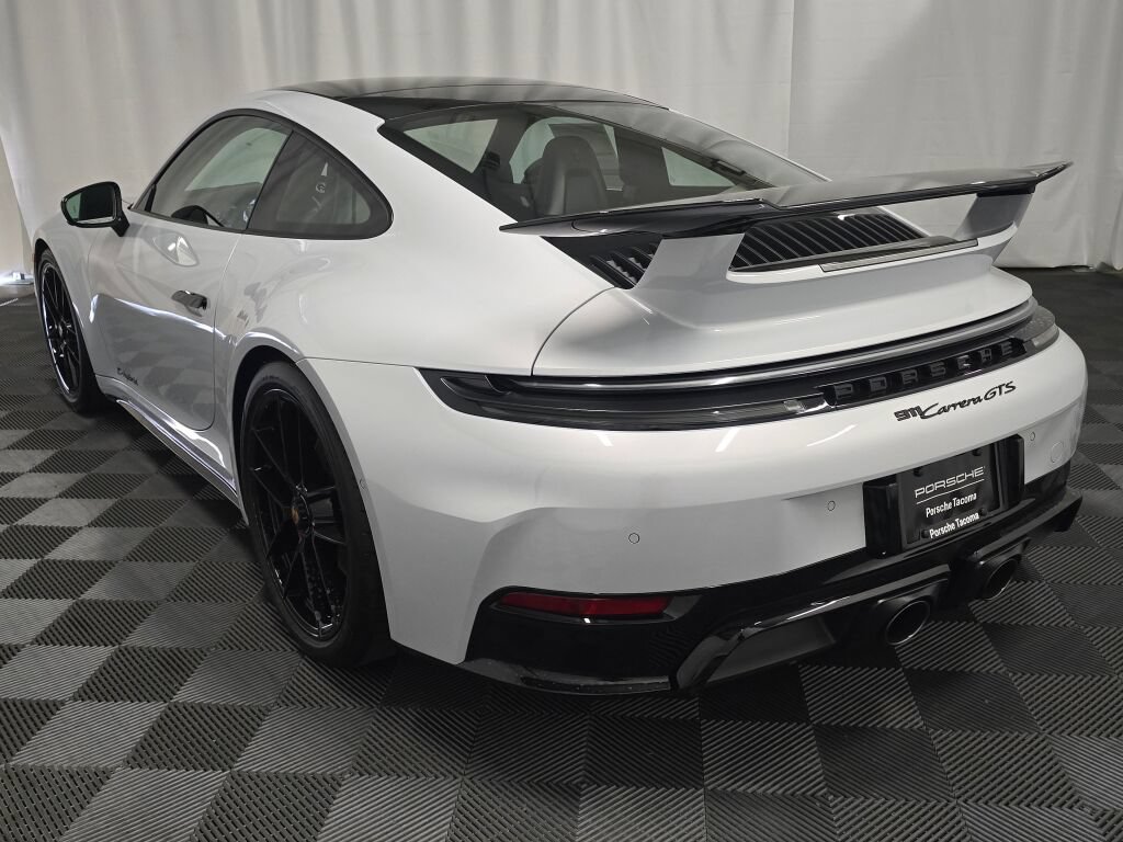 New 2026 Porsche 911 Carrera GTS RWD image 3